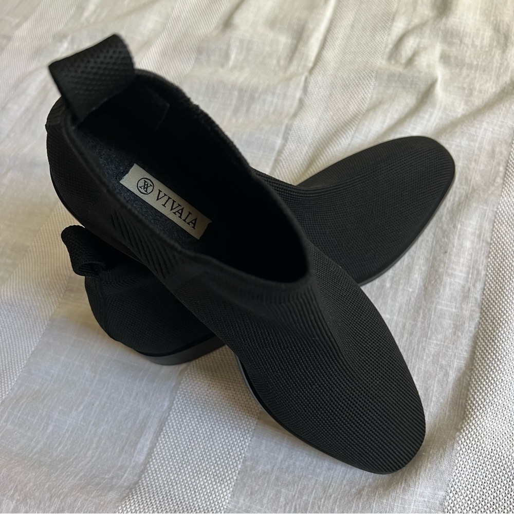 SOLD VIVAIA Square-Toe Water-Repellent Black Ankle Chelsea Boots (Ryan) Size 39 - Picture 14 of 15